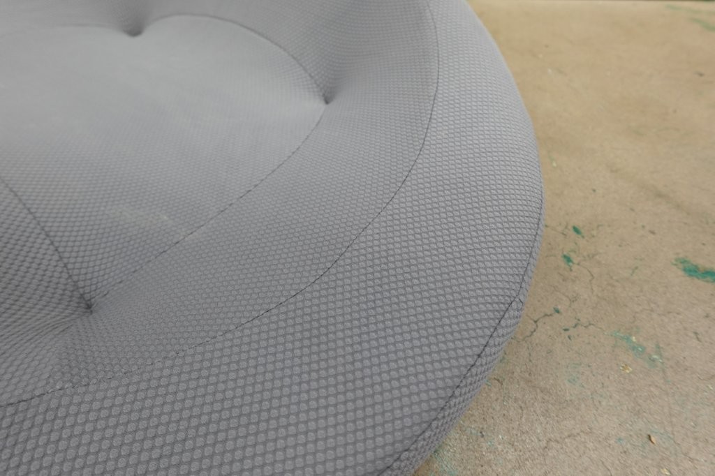 Orthopedic Contour Dog Bed for Large/Medium Dogs in Grey - Image 5