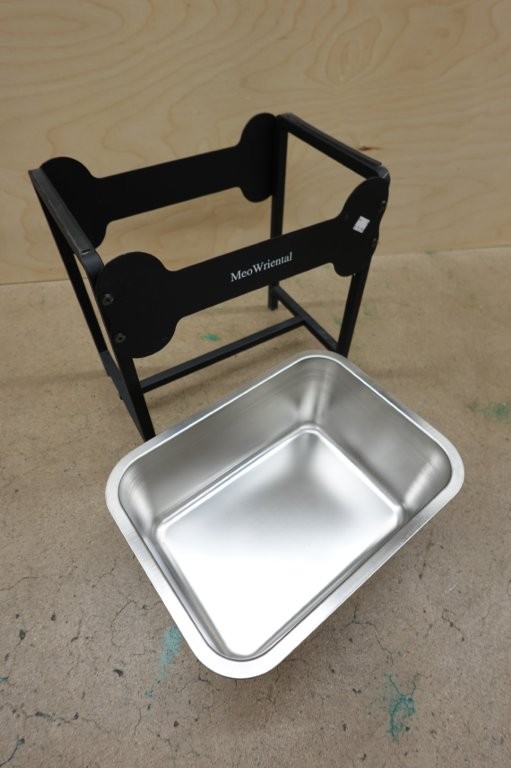 2.5 Gallon Elevated Dog Water Bowl for Large Breeds - Image 4