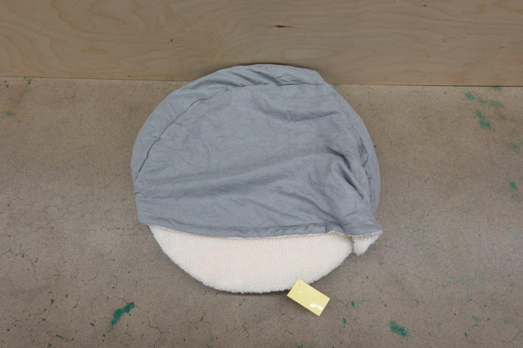 Furhaven Dog Bed, 26" Round Orthopedic Bed for Dogs, Gray - Image 3