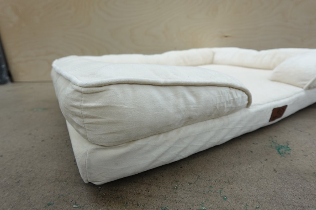 Bedsure 35" Large Orthopedic Dog Bed in Ivory - Image 3