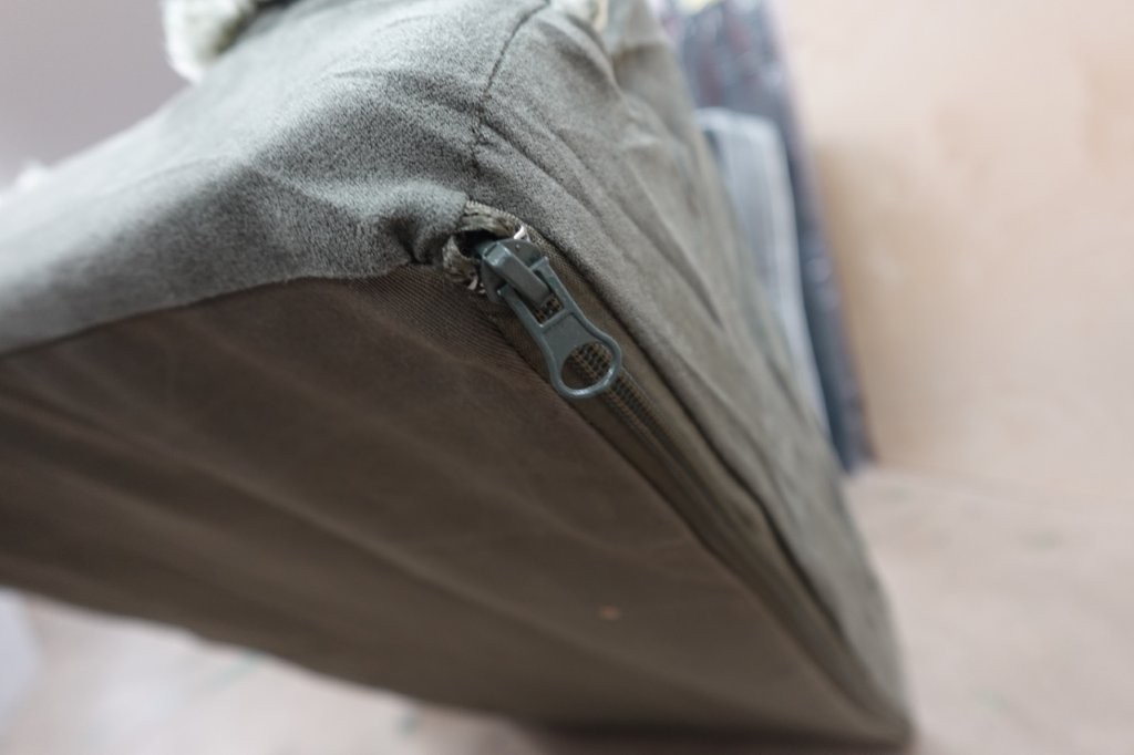 Furhaven Cooling Gel Dog Bed for Medium/Small Dogs in Dark Sage - Image 6