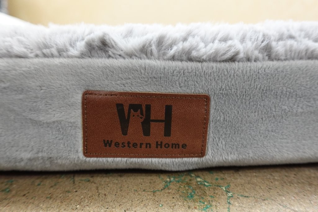 WESTERN HOME Orthopedic Medium Sized Dog Bed in Grey - Image 5