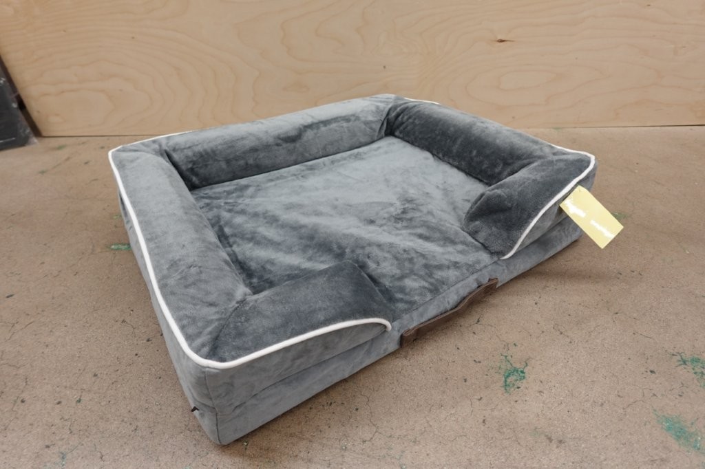 Friends Forever Medium Orthopedic Dog Bed in Ally Grey - Image 2