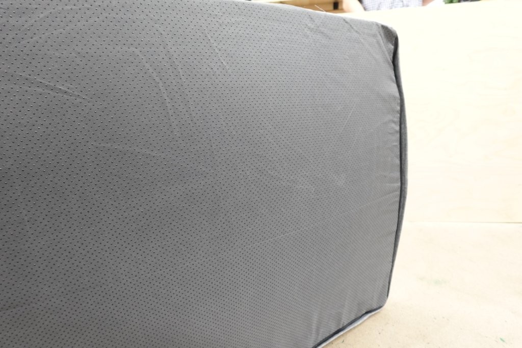 Bedsure Memory Foam Dog Crate Bed for Extra Large Dogs in Light Grey - Image 5