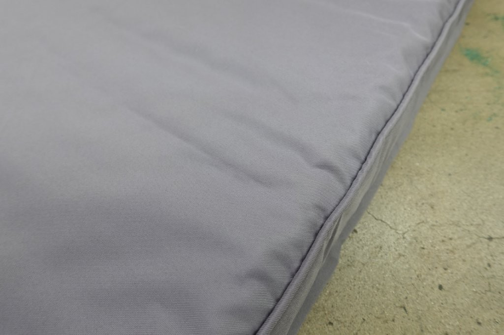 BFPETHOME Outdoor Dog Bed for Large Dogs in Dark Grey - Image 4