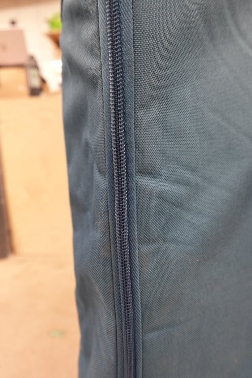 Furhaven Jumbo/XL Water-Resistant Cooling Gel Dog Bed in Deep Lagoon - Image 6