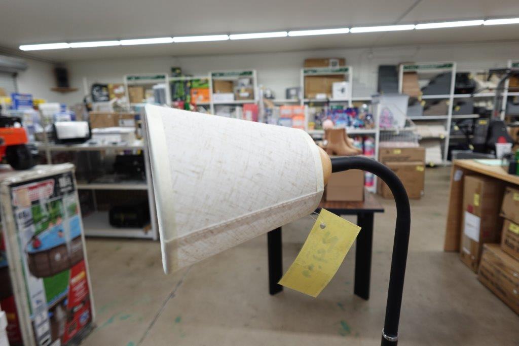 Modern Floor Lamp - 360°Adjustable Standing Lamp with Weighted Base - Image 5