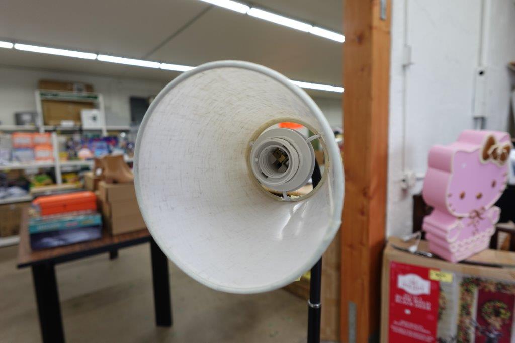 Modern Floor Lamp - 360°Adjustable Standing Lamp with Weighted Base - Image 4