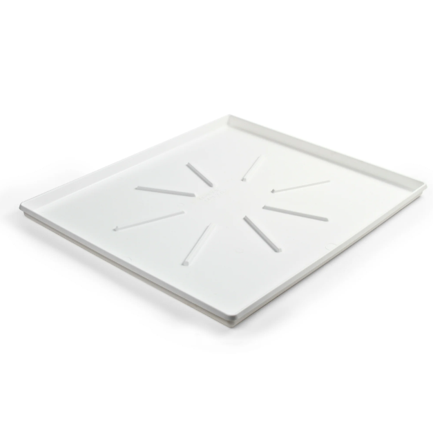 Camco Washing Machine Drain Pan 30 ½" x 34 ½" OD, PVC Fitting (20786) - Image 2