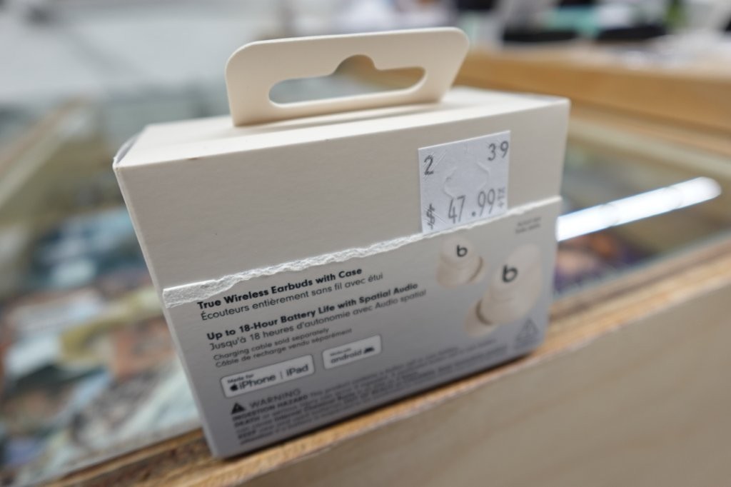 Beats Solo Buds True Wireless Earbuds – Ivory - Image 3