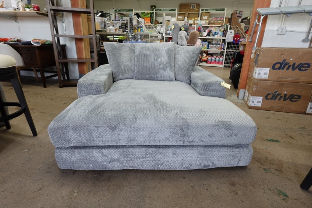 Sealy Calin Upholstered Foam Lounger Oversized Chair / Sofa Couch - Image 3