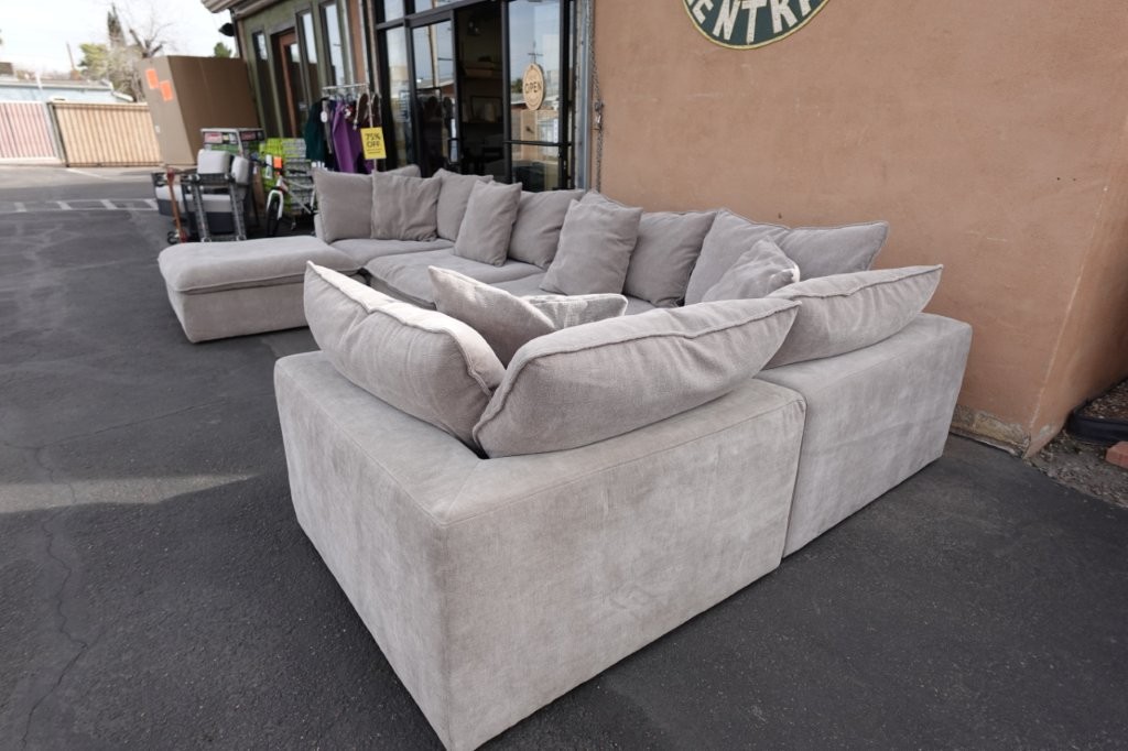 Aiden & Ivy Sereen 6 pc Fabric Modular Sectional Sofa Couch Set - Image 7