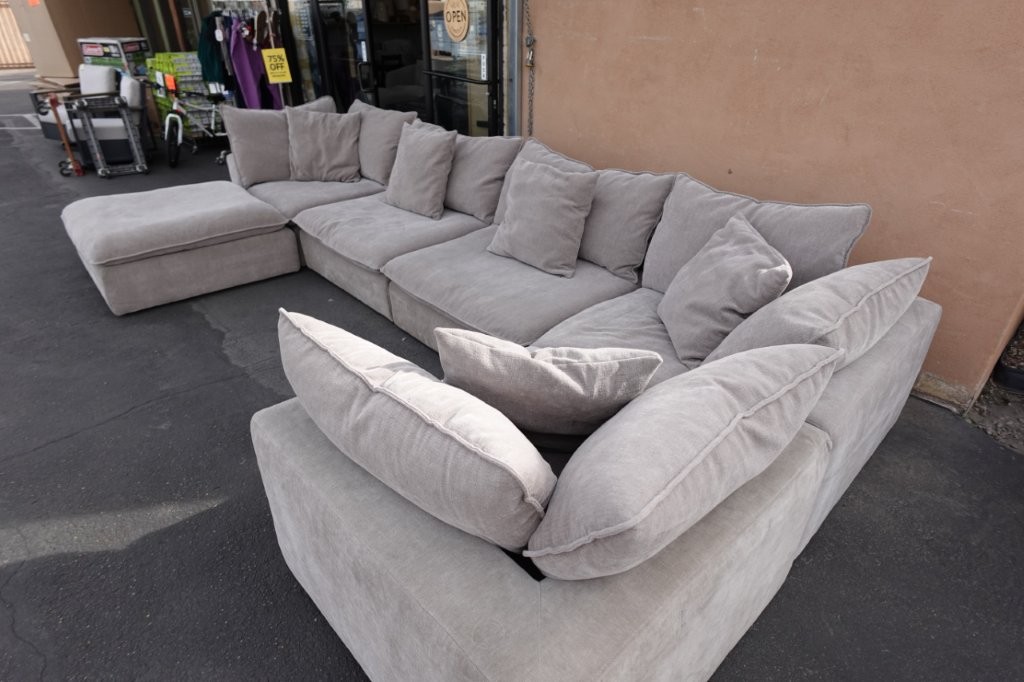 Aiden & Ivy Sereen 6 pc Fabric Modular Sectional Sofa Couch Set - Image 6