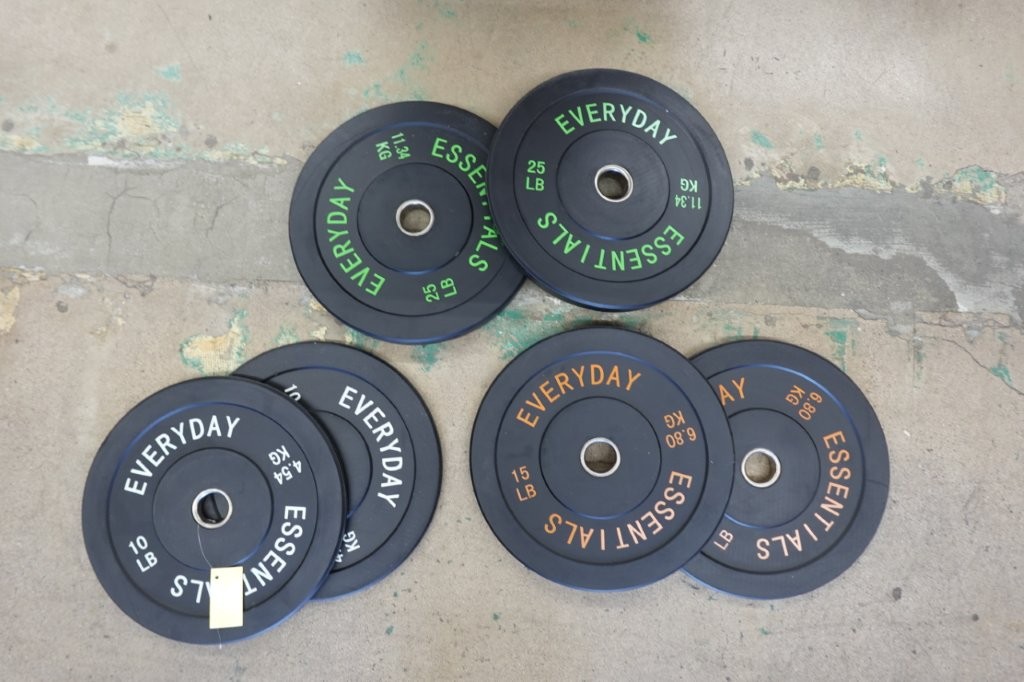 BalanceFrom Black Bumper Plate 6-Piece Set - Image 3