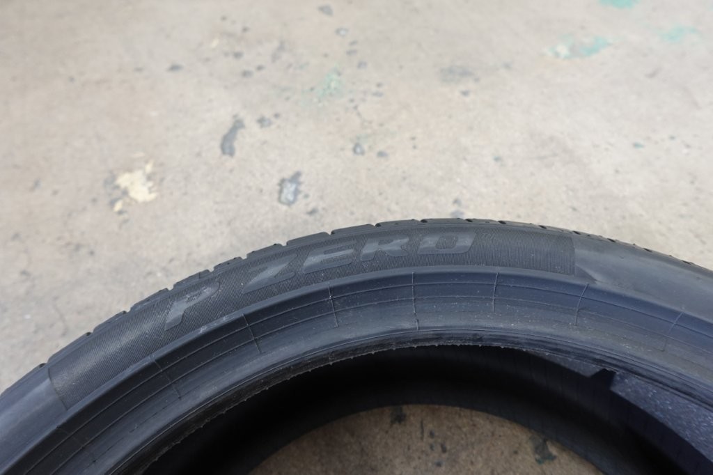 Pirelli P Zero PZ4 245/40R20 XL 99Y Luxury Summer Tire - Image 5
