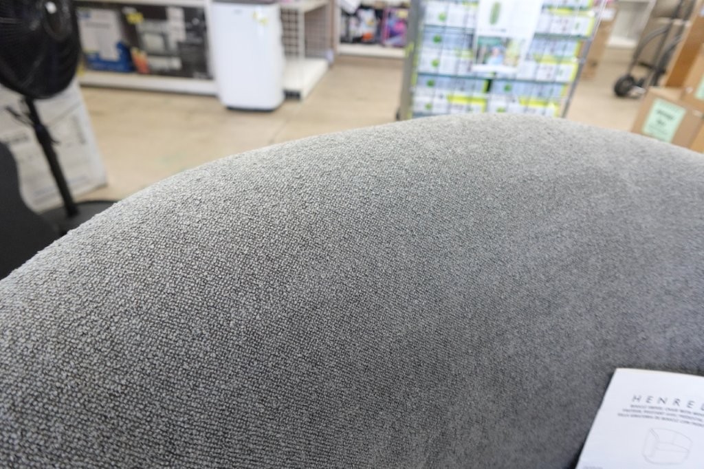 Henredon Murphy Swivel Bouclé Chair - Gray - Image 6