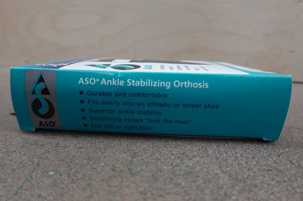 Medium Size MedSpec ASO Ankle Stabilizer with Plastic Stays - Image 4