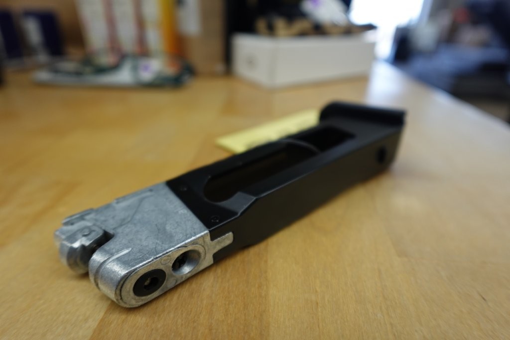 Umarex Glock 17 Gen3 BB Air Pistol Magazine - Image 4