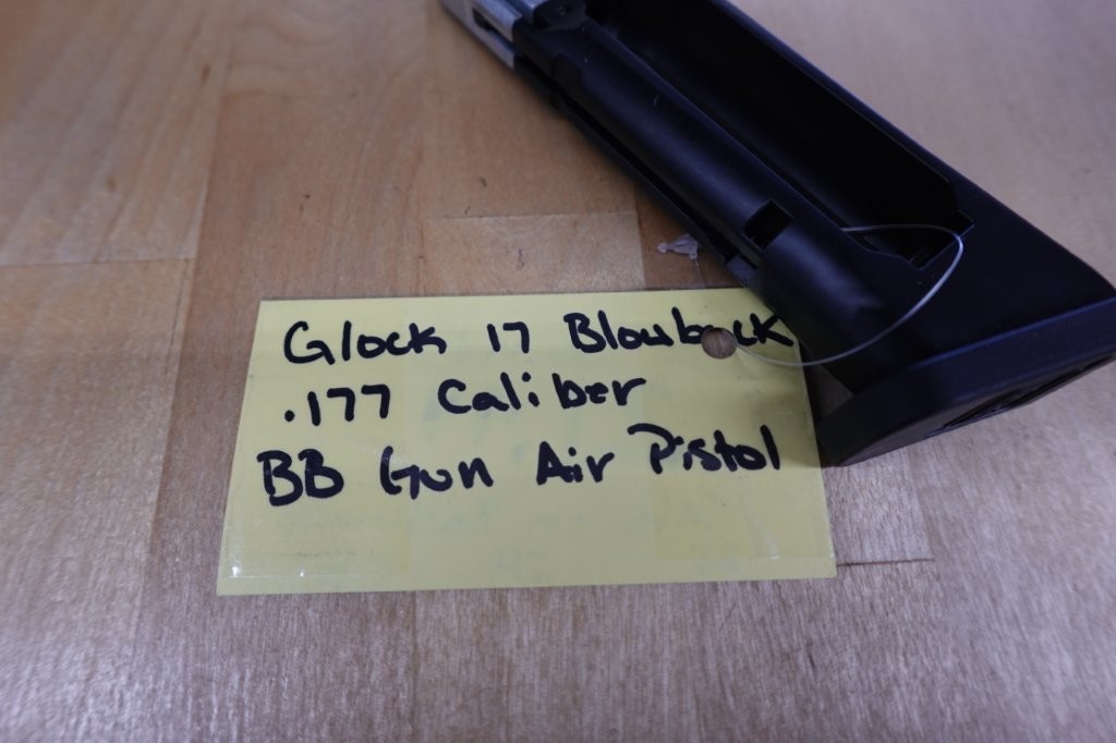 Umarex Glock 17 Gen3 BB Air Pistol Magazine - Image 2