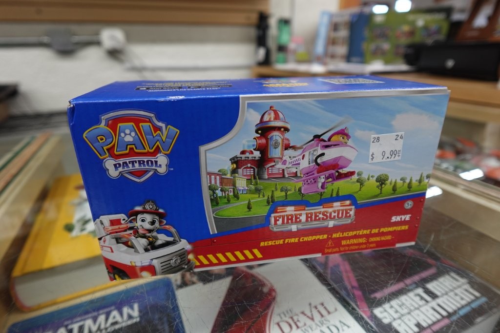 PAW Patrol Fire Rescue Skye Rescue Fire Chopper - Image 2