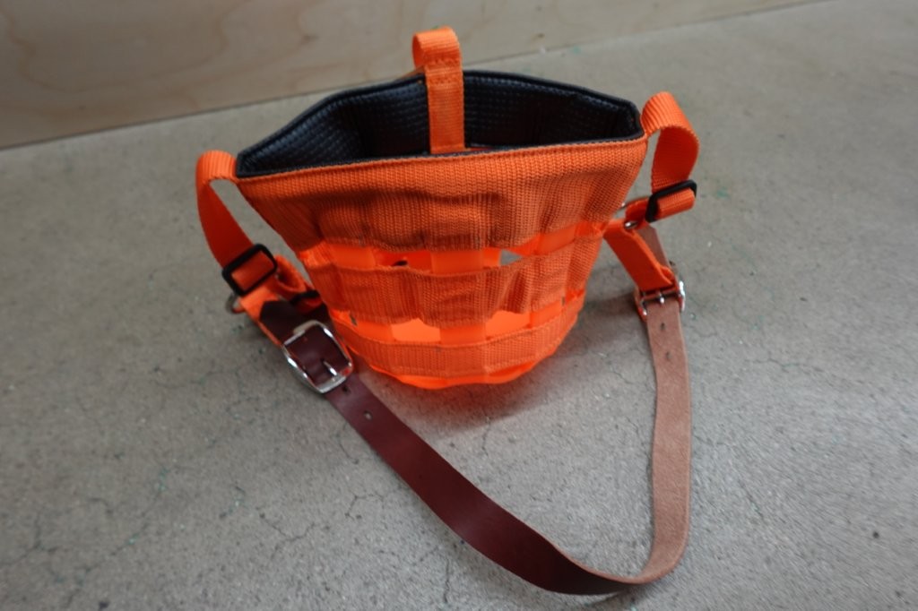 Weaver Leather Grazing Muzzle - Average Horse , Blaze Orange - Image 4