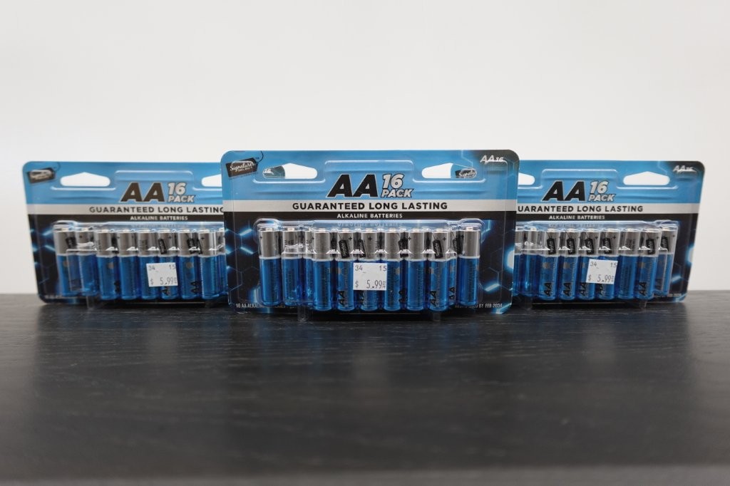 16-Count, Signature Select AA Alkaline Batteries - Image 2