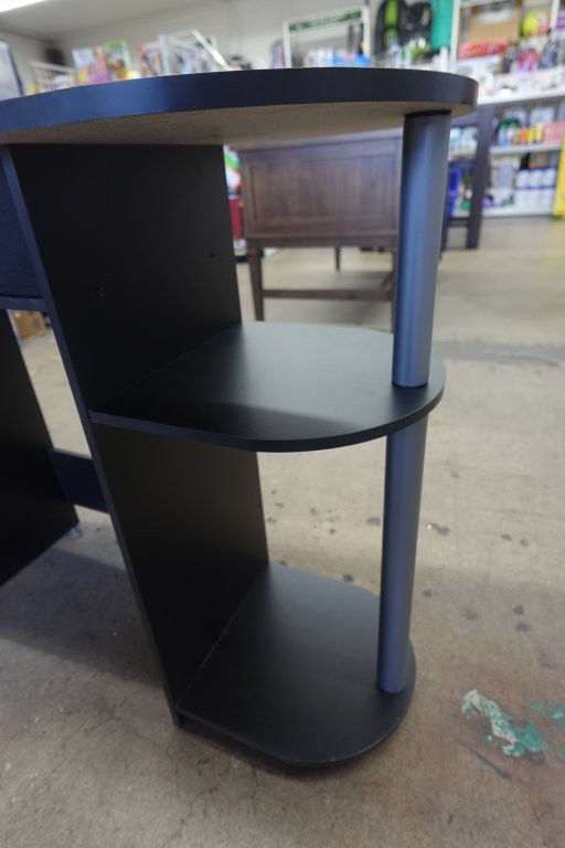 31.5" Compact Computer Desk with Storage Shelves - Image 6