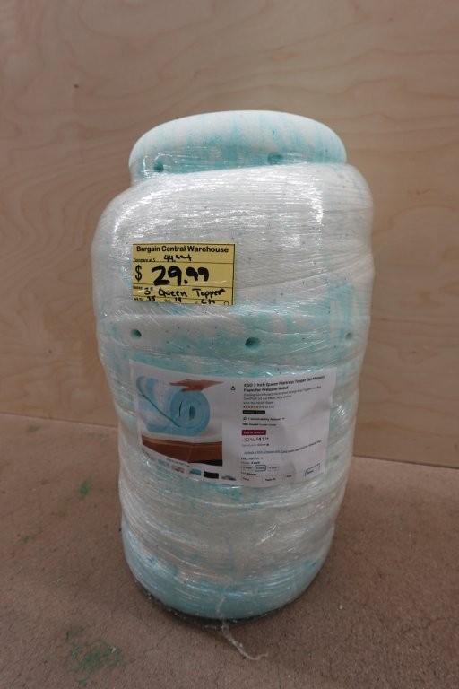 Queen Size - 3" Gel Infused Memory Foam Mattress Topper - Image 2