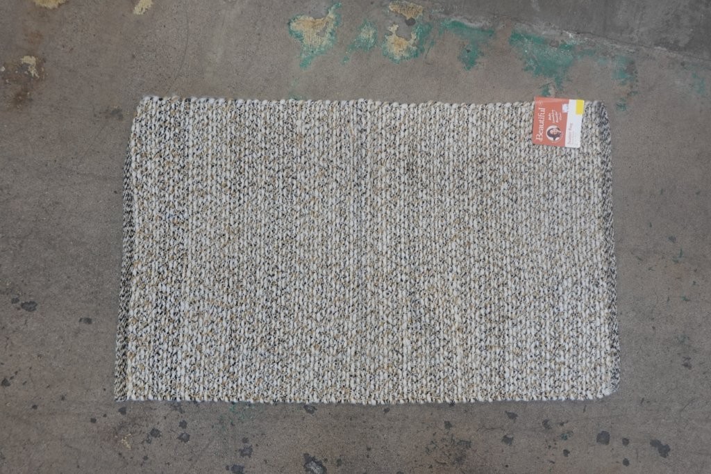 27x45 Beautiful by Drew Barrymore Woven Bouclé Scatter Area Rug in Ivory/Brown - Image 3
