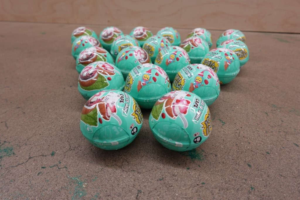 Mini Brands Make It Mini Food Craft Surprise Balls - Image 3
