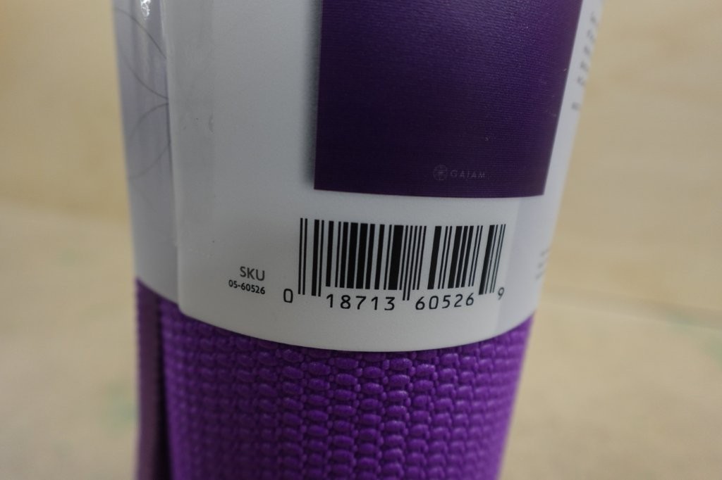 Gaiam Premium Reversible Yoga Mat - Plum Jam - Image 5